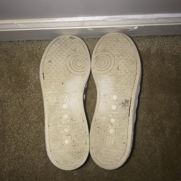 adidas sneakers - Picture 3 of 5